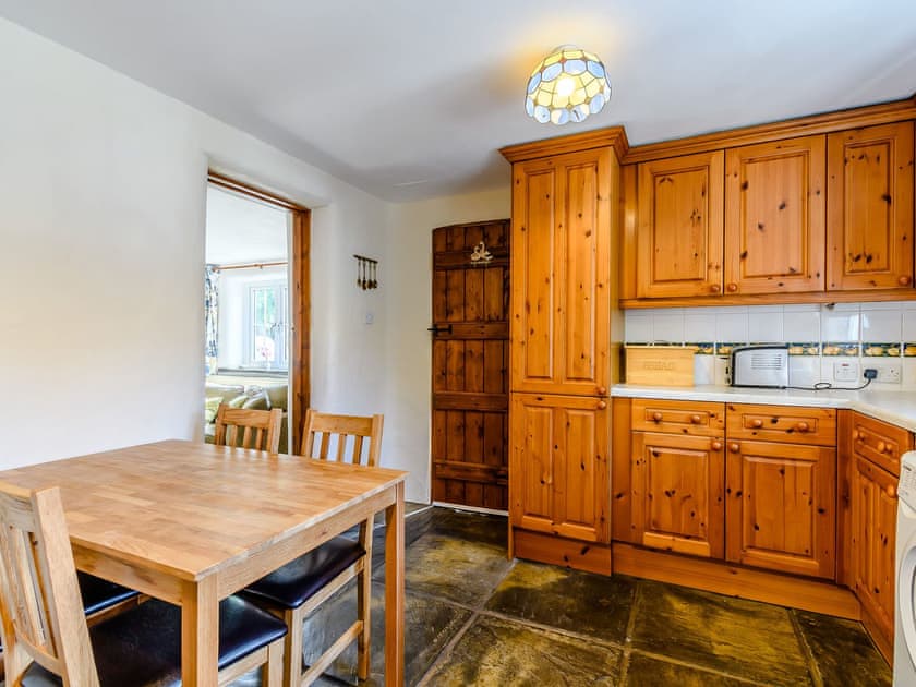 Kitchen/diner | Y Gwesty Bach Cottages- The Gatehouse - Y Gwesty Bach Cottages, Castle Morris, near Fishguard