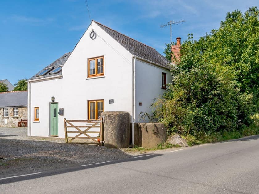 Exterior | Y Gwesty Bach Cottages- The Gatehouse - Y Gwesty Bach Cottages, Castle Morris, near Fishguard