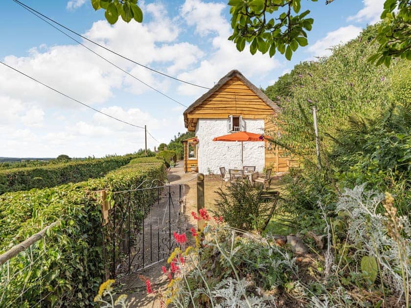 Exterior | Elsie’s Cottage, Pontsford, near Shrewsbury