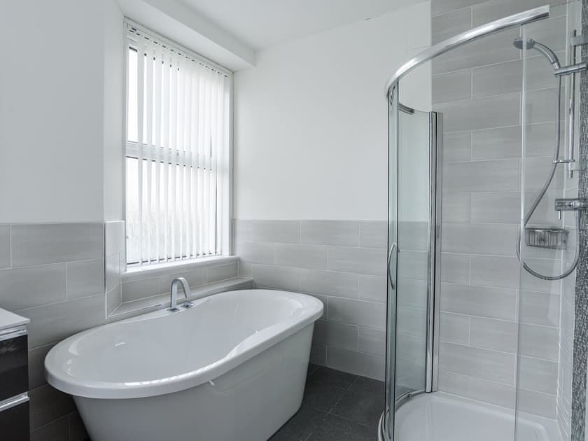Bathroom | Babbacombe Bay, Torquay
