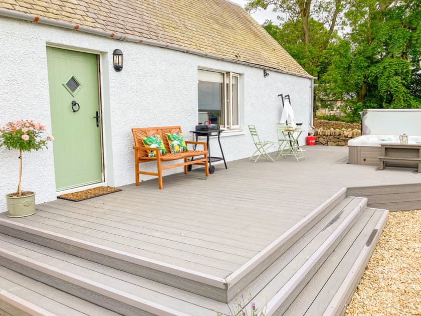 Sitting-out-area | South Riccalton Farm Cottage, Jedburgh