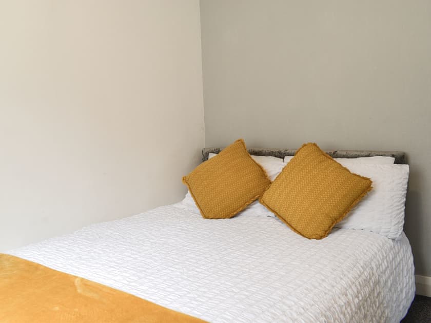 Double bedroom | Huddersfield House, Huddersfield