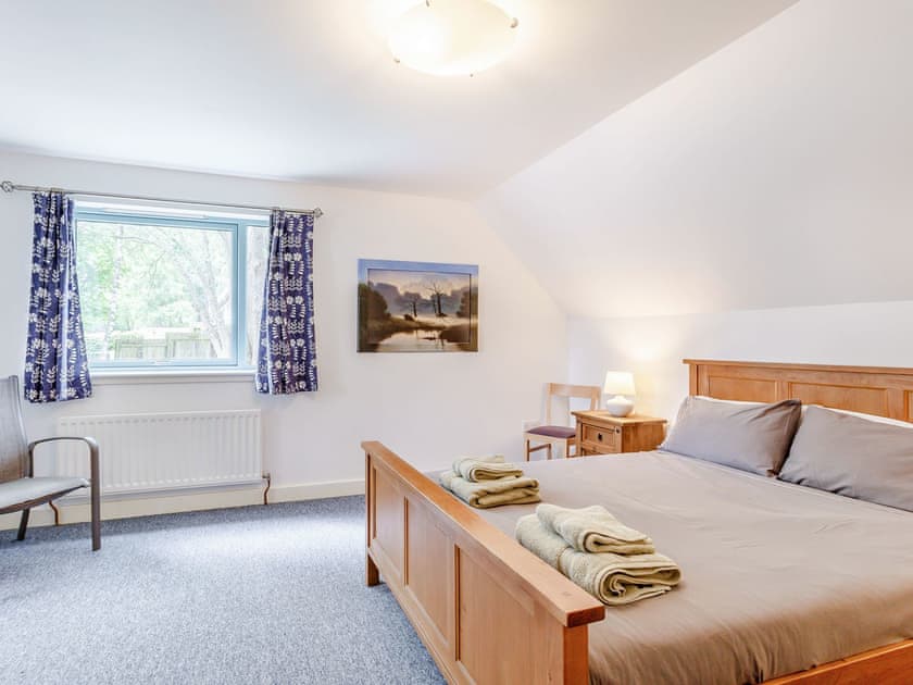Double bedroom | Ptarmigan Cottage - Alba Cottages, Boat of Garten