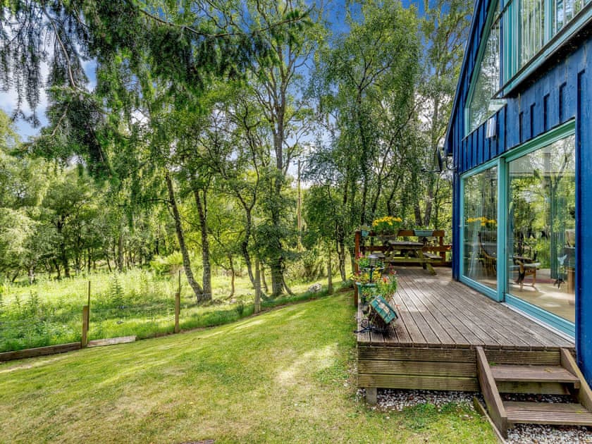 Decking | Ptarmigan Cottage - Alba Cottages, Boat of Garten