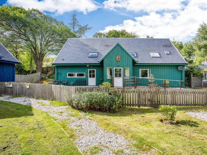 Exterior | Osprey Cottage - Alba Cottages, Boat of Garten