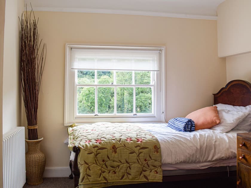 Double bedroom | 1 Severn Bank, Ironbridge
