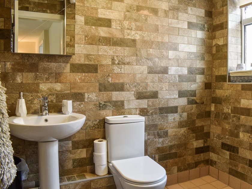 Bathroom | Churchtown- Sunnyside Cottage - Churchtown, Churchtown, near Southport