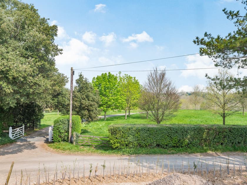 Surrounding area | Lovington Barn, Alresford