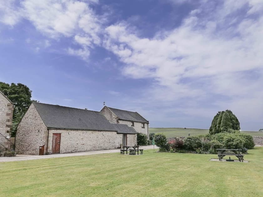 Garden and grounds | Milking Parlour - Cotterill Farm, Biggin by Hartington, near Buxton