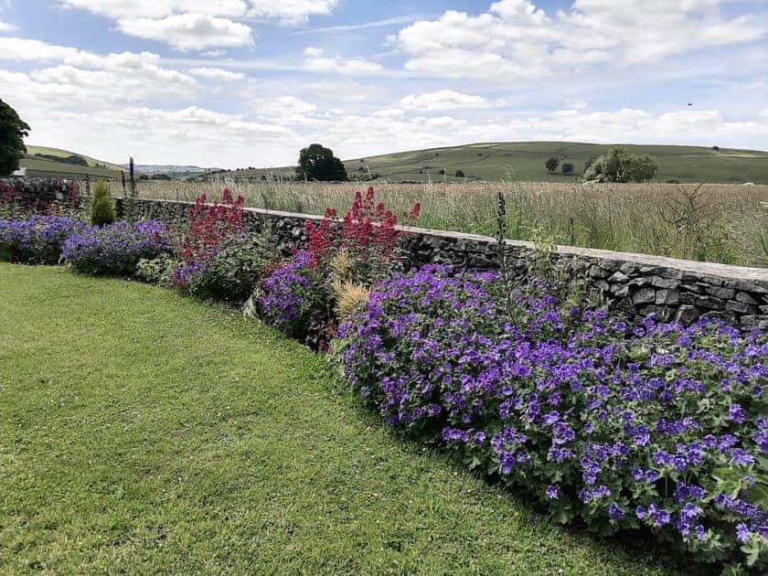 Large, well presented lawned garden | The Farmhouse - Cotterill Farm, Biggin by Hartington, near Buxton