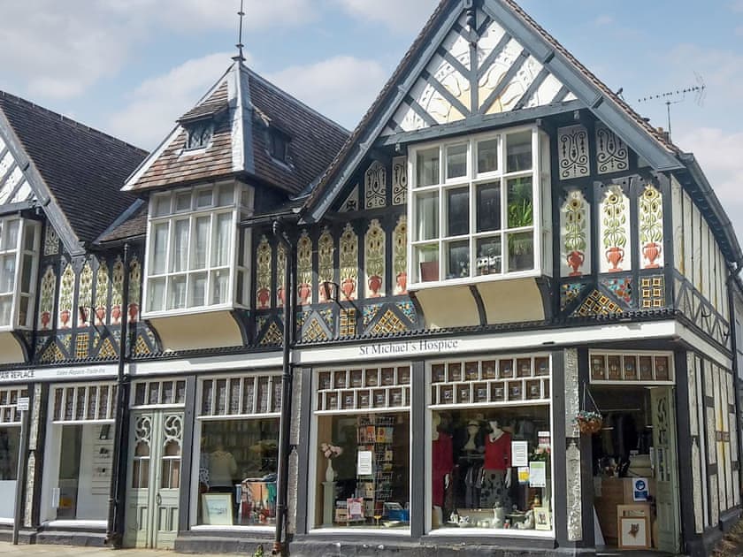 Presteigne is just over into Wales and is only 40 min drive away , a quiet pretty place with a fabulous museum called The Judge’s Lodgings | Star Yard, Tenbury Wells