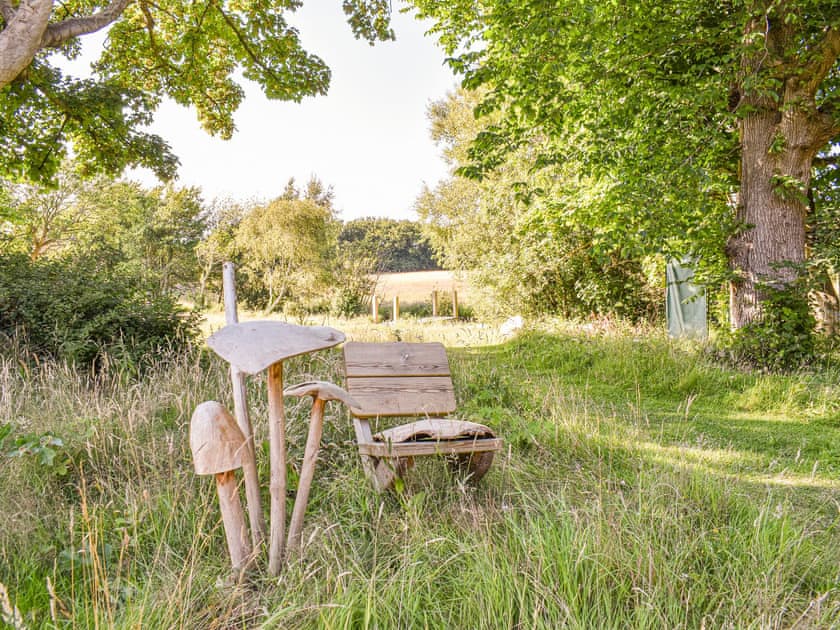 Garden and grounds | Dragonfly Cottage - Ballavolley Cottages, Ballaugh