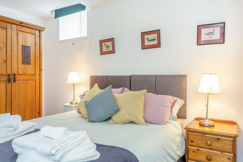 Double bedroom | The Garden Flat Ardullie - Ardullie Holidays, Dingwall