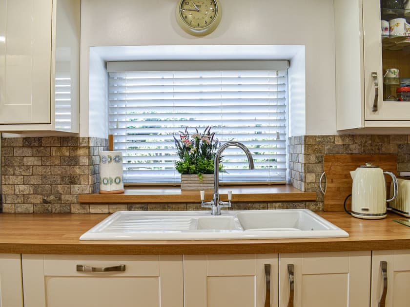 Kitchen | Bathurst Cottage, Chesterfield
