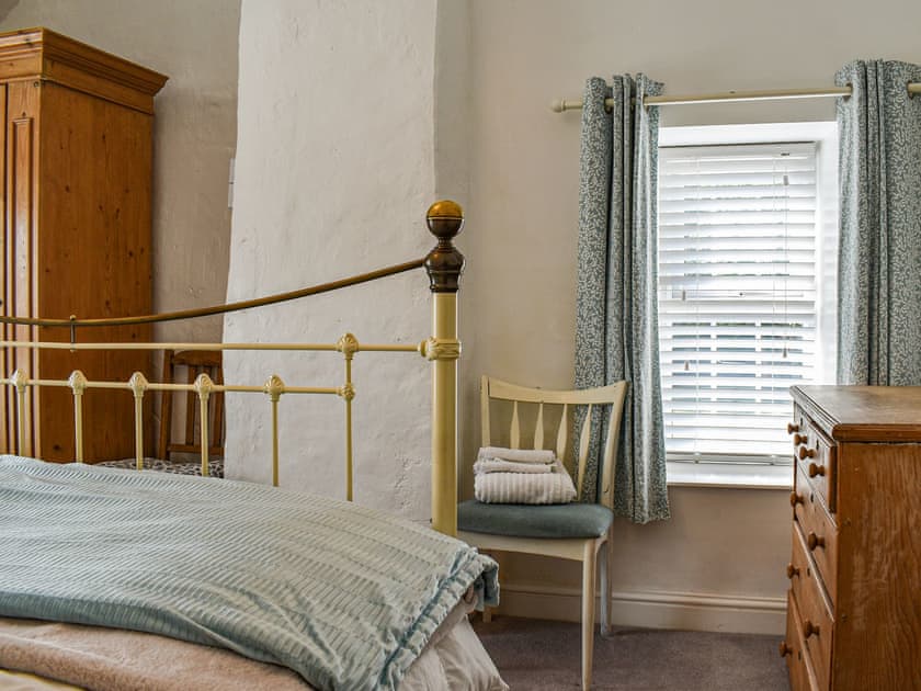 Double bedroom | Bathurst Cottage, Chesterfield