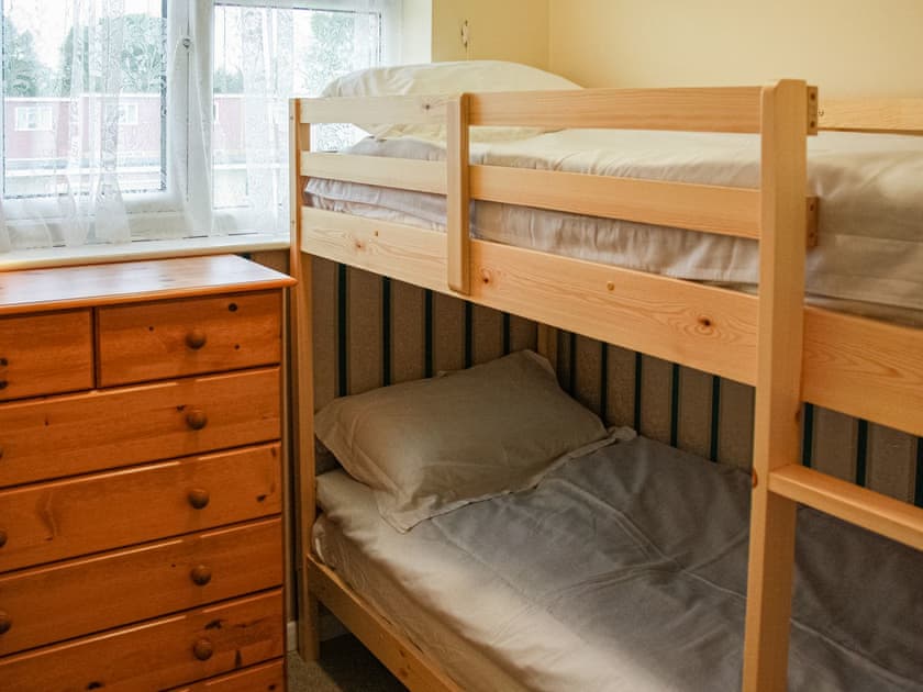 Bunk bedroom | Bermuda Retreat, Hemsby, near Winterton-on-Sea