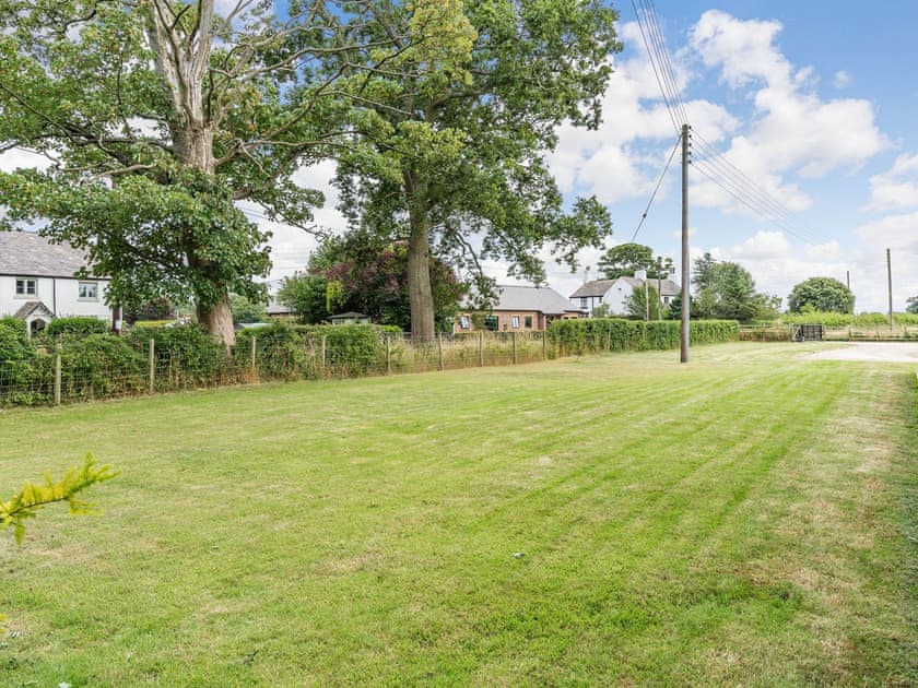 Garden and grounds | The Barn at Thistleton, Thistleton, Preston