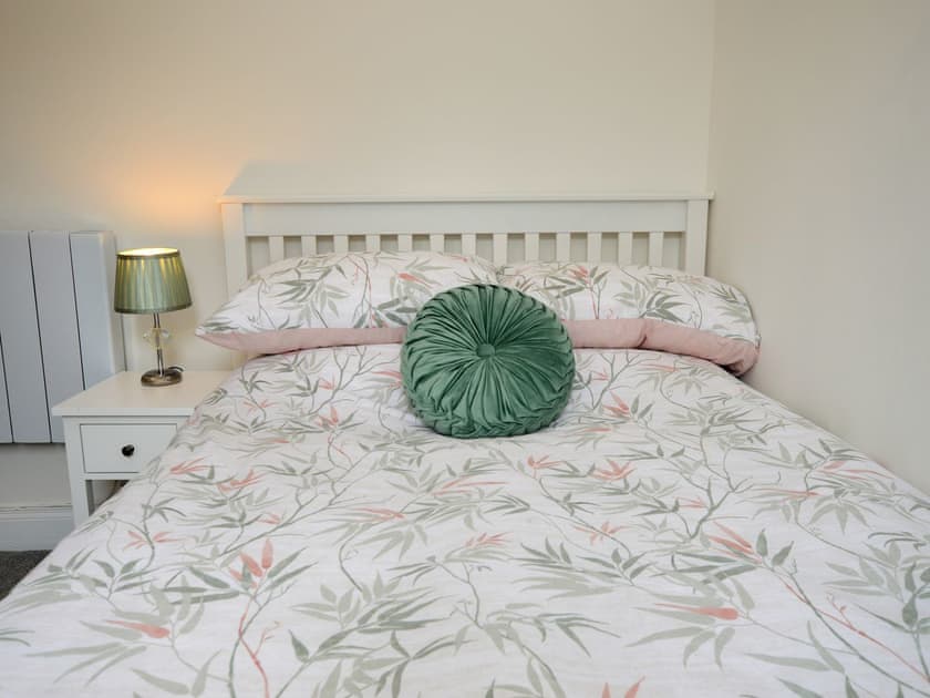 Double bedroom | Findhorn Upper Apartment, Kames