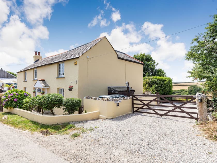 Exterior | Brooklands, St Columb Major