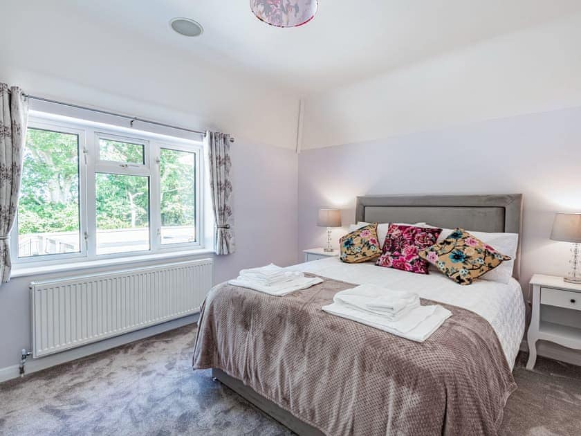 Master bedroom | Seacroft Lodge, Skegness