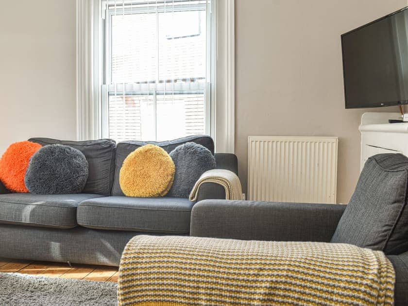 Living area | Shooters Cross Apartment, Cowes