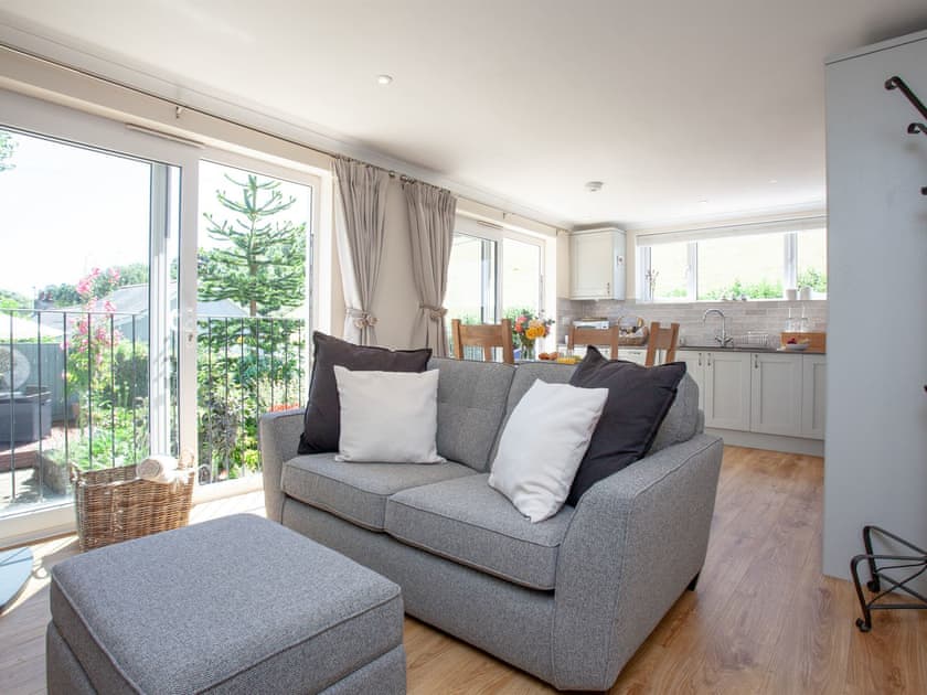 Open plan living space | Withymead Cottage, Bishopsteignton, near Teignmouth 