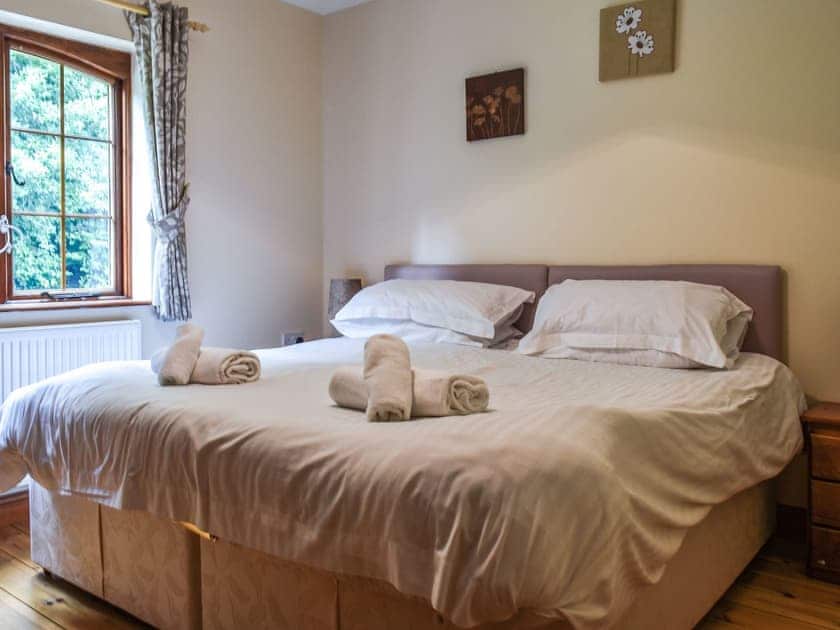 Bedroom | Lily Cottage - Duffryn Farm Cottages, Dunvant