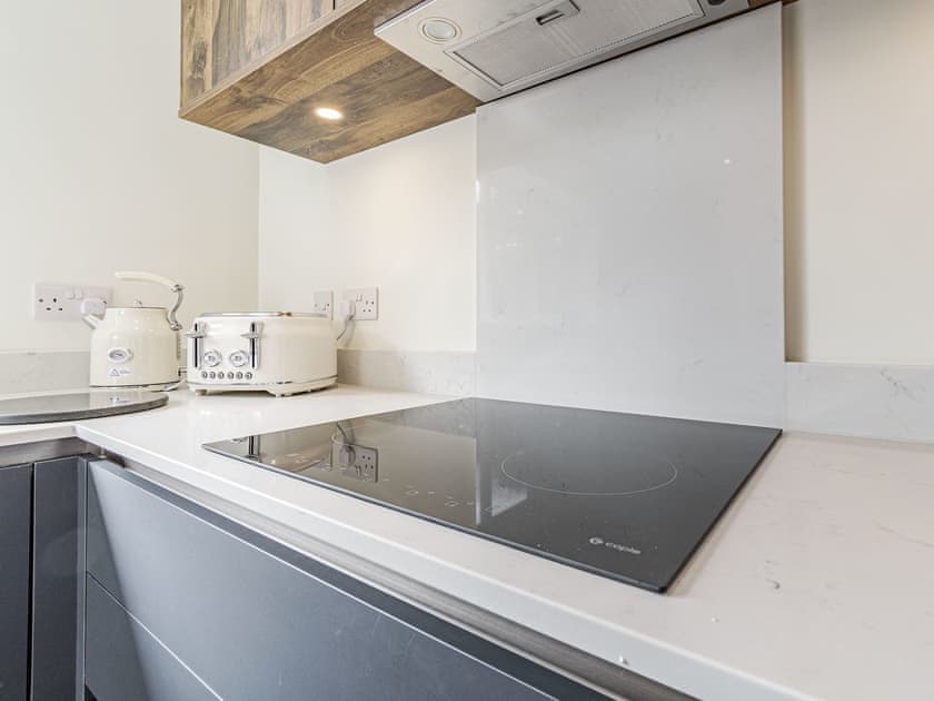 Kitchen | Kings Lodge - Beech Farm Barns, Neatishead