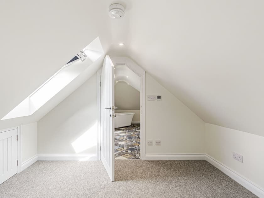 En-suite | Kings Lodge - Beech Farm Barns, Neatishead