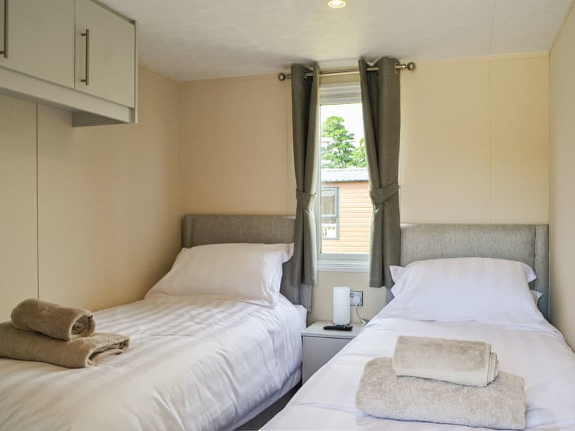 Twin bedroom | Sunshine Retreat, Sewerby