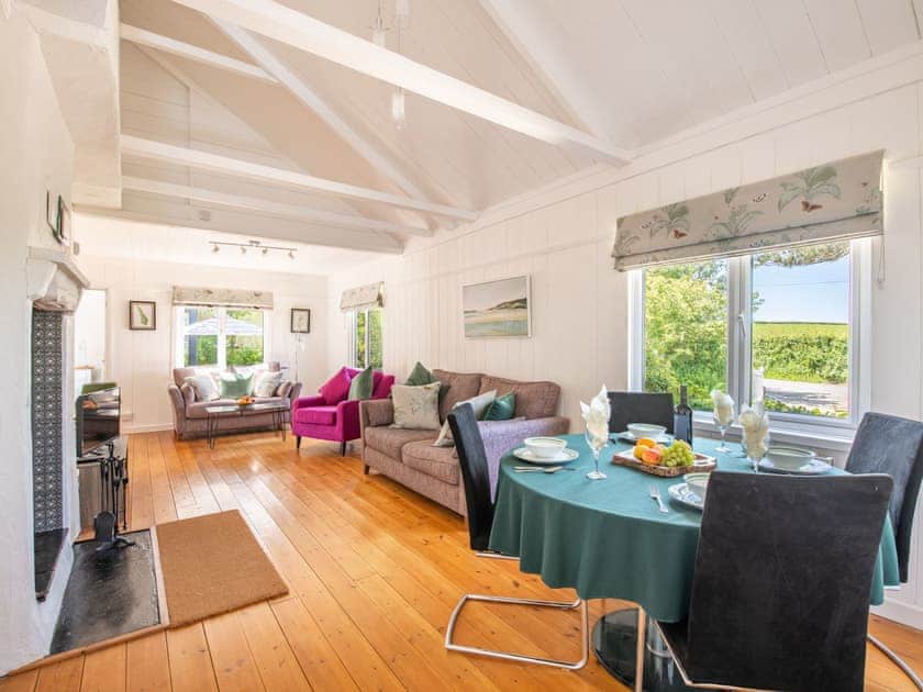Living room/dining room | Bay Tree, Crackington Haven
