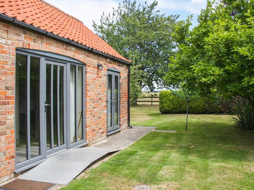 Exterior | Willows Barn, Terrington St Clements, near King’s Lynn