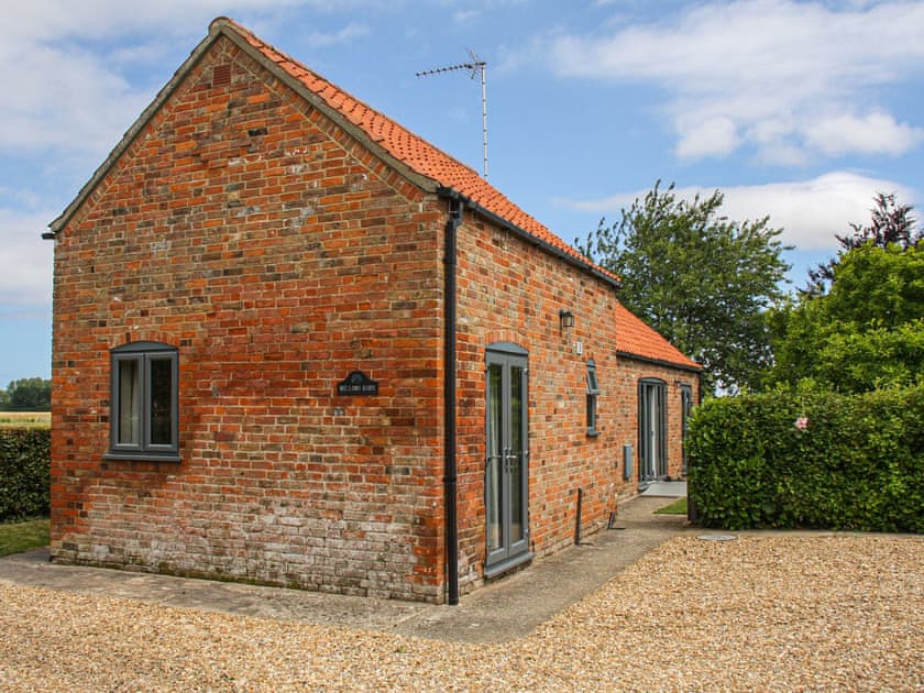 Exterior | Willows Barn, Terrington St Clements, near King’s Lynn