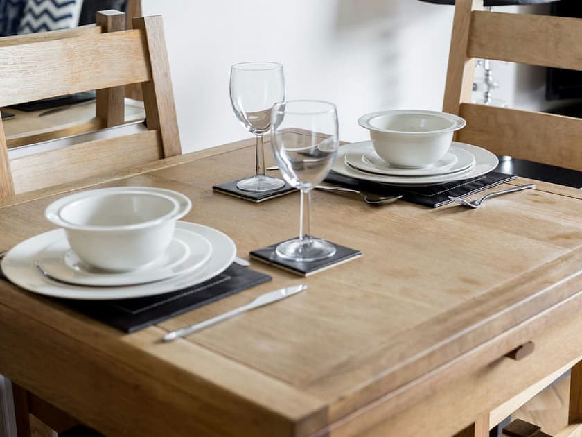 Open plan living space | Bay Retreat, Poole