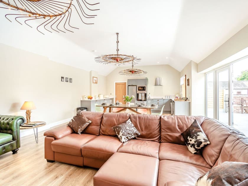 Open plan living space | Cattle Crush Cottage - Brian’s Barns, Skerne, near Driffield