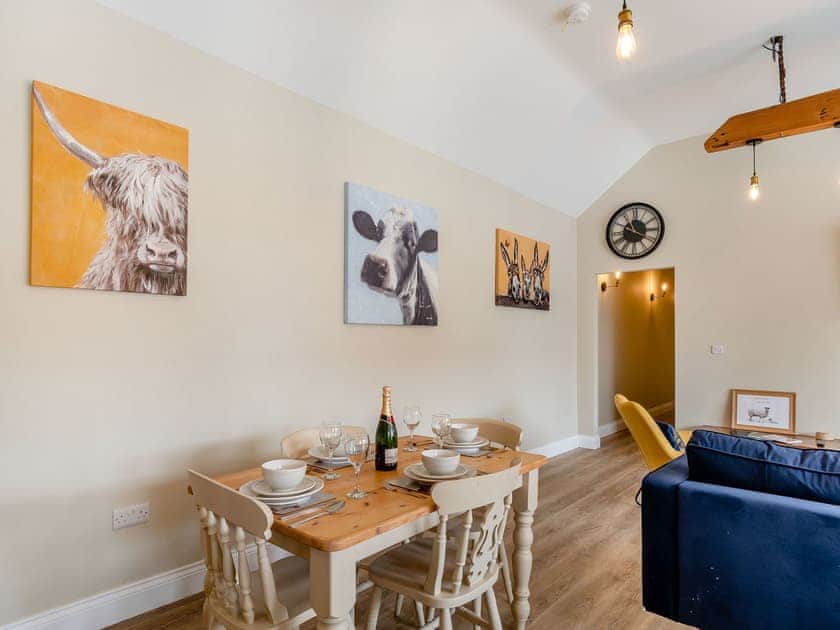 Dining Area | Dip Tub Den - Brian’s Barns, Skerne, near Driffield