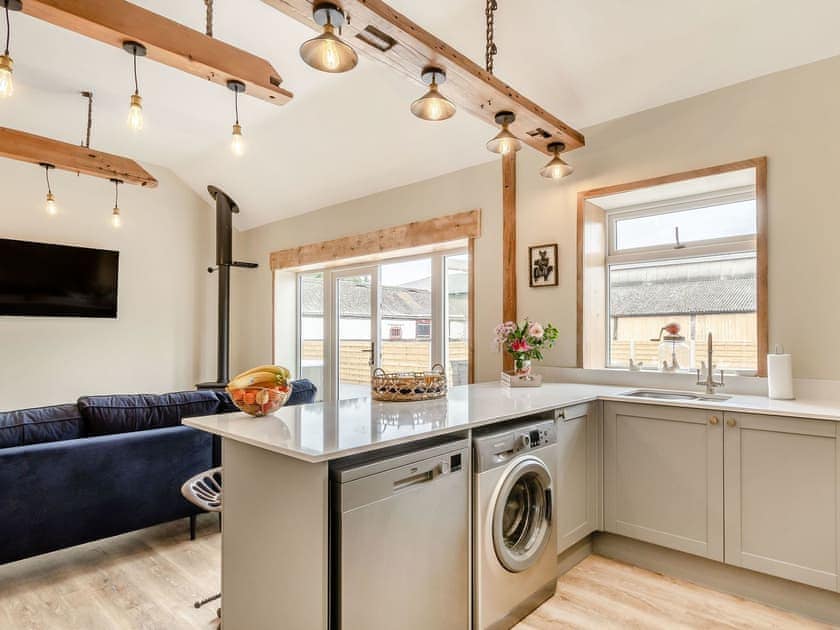 Kitchen | Dip Tub Den - Brian’s Barns, Skerne, near Driffield