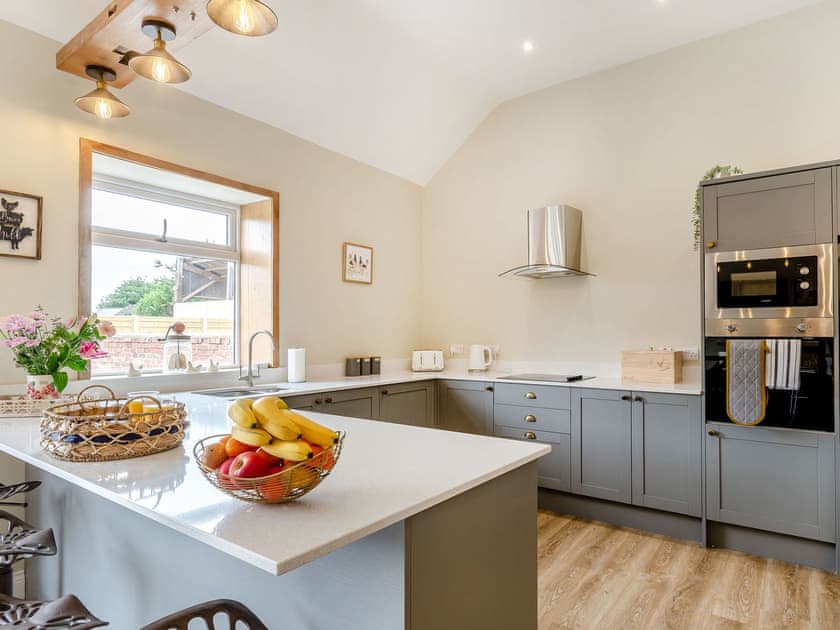 Kitchen | Dip Tub Den - Brian’s Barns, Skerne, near Driffield
