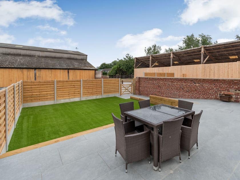 Patio | Dip Tub Den - Brian’s Barns, Skerne, near Driffield