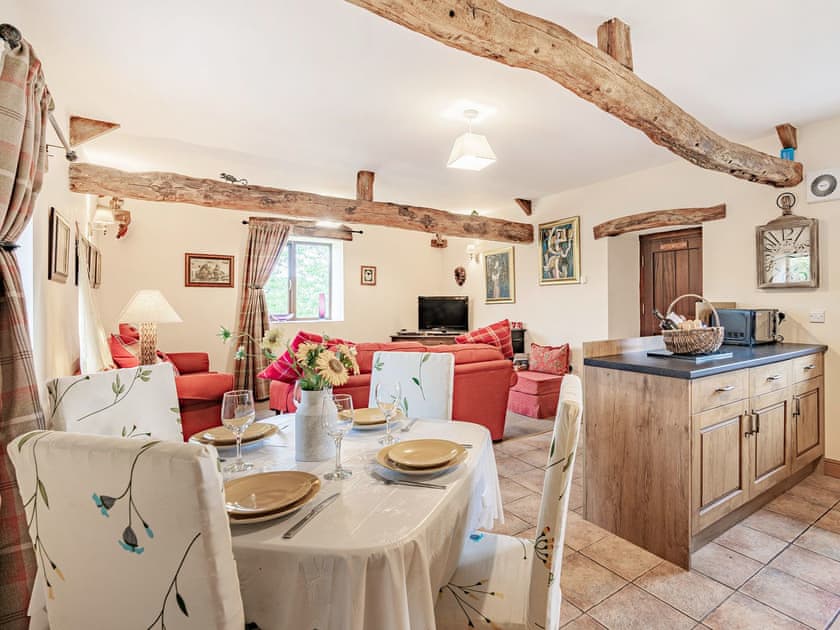 Dining Area | Surprise View, Glaisdale