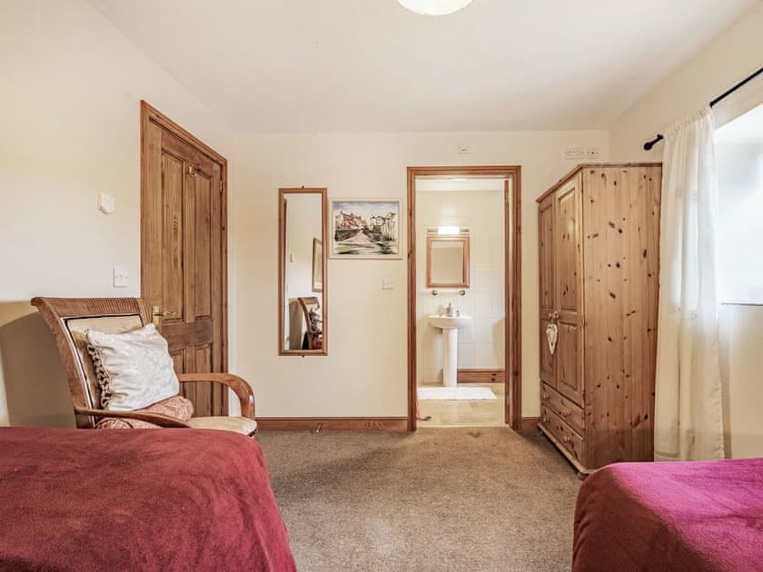 Twin bedroom | Surprise View, Glaisdale