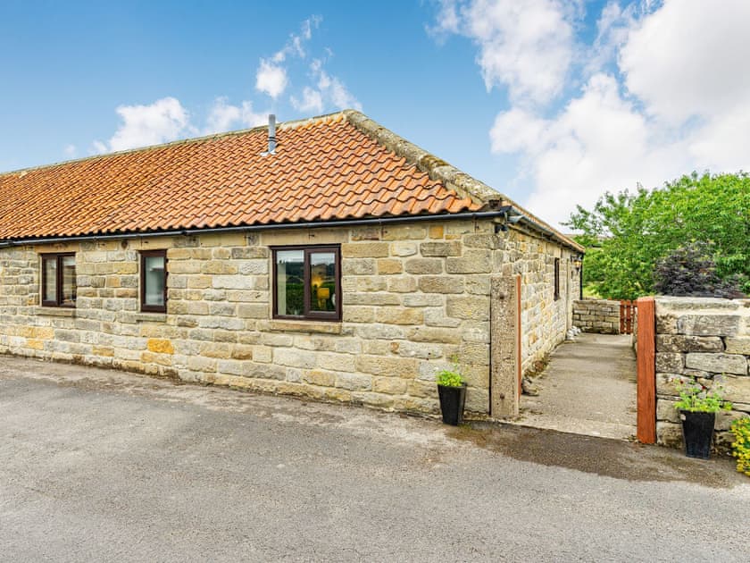 Exterior | Surprise View, Glaisdale