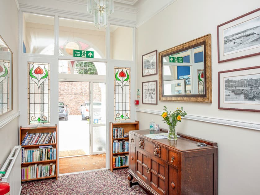 Hallway | Broadshade Holiday Apartments, Paignton