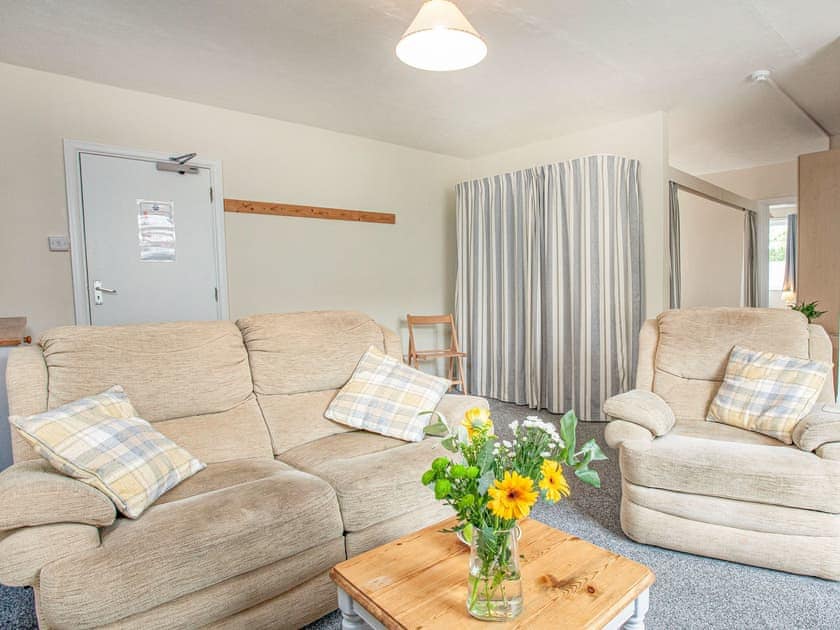 Living area | Apartment Nine - Broadshade Holiday Apartments, Paignton