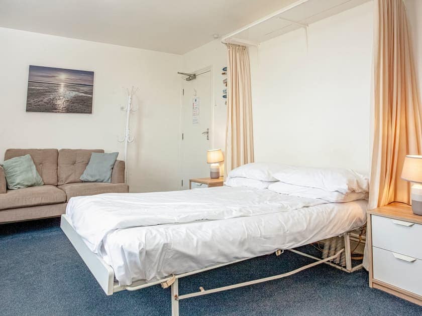 Open plan living space | Apartment Ten - Broadshade Holiday Apartments, Paignton