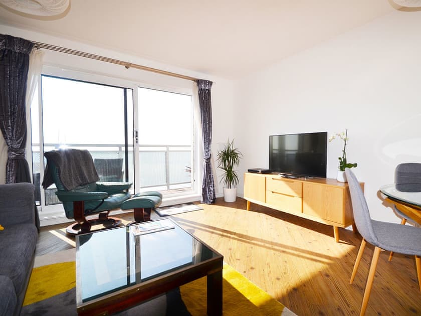 Open plan living space | Captain’s Rest, Poole