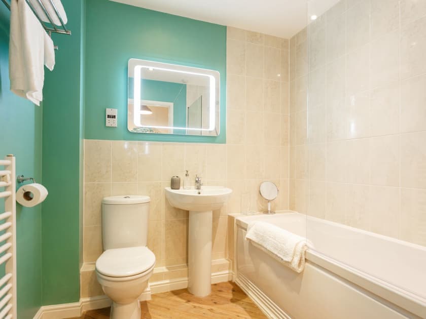 Bathroom | Captain’s Rest, Poole