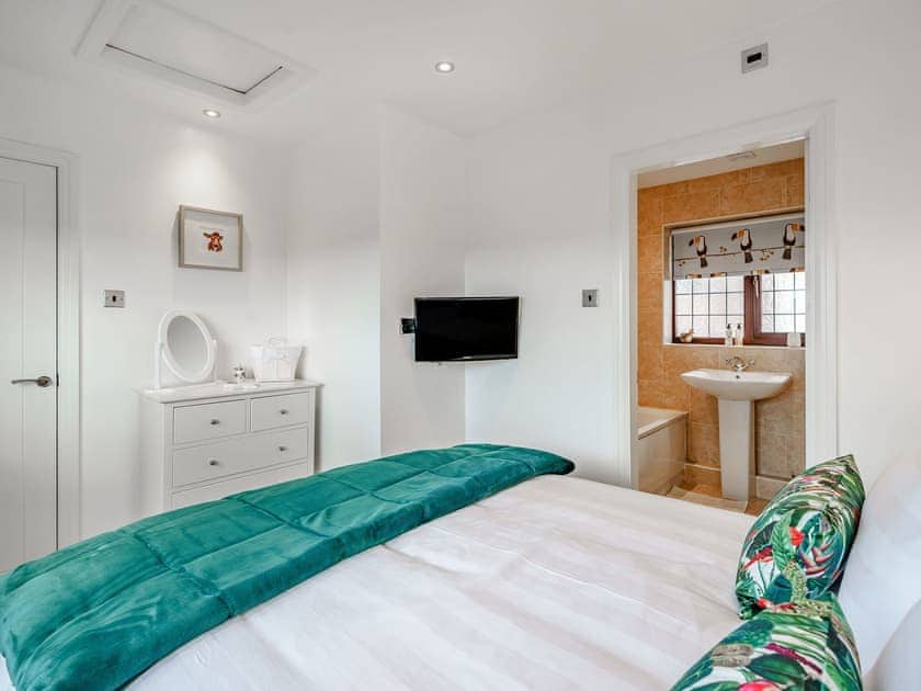 Double bedroom | The Birds Nest, Longridge