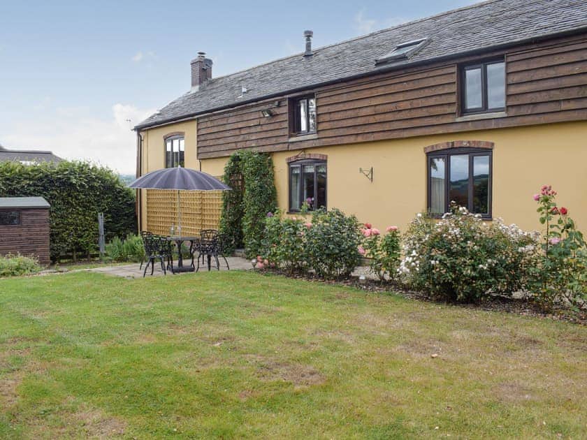 Exterior | Ysgubor Hir, Trefeglwys, near Llanidloes