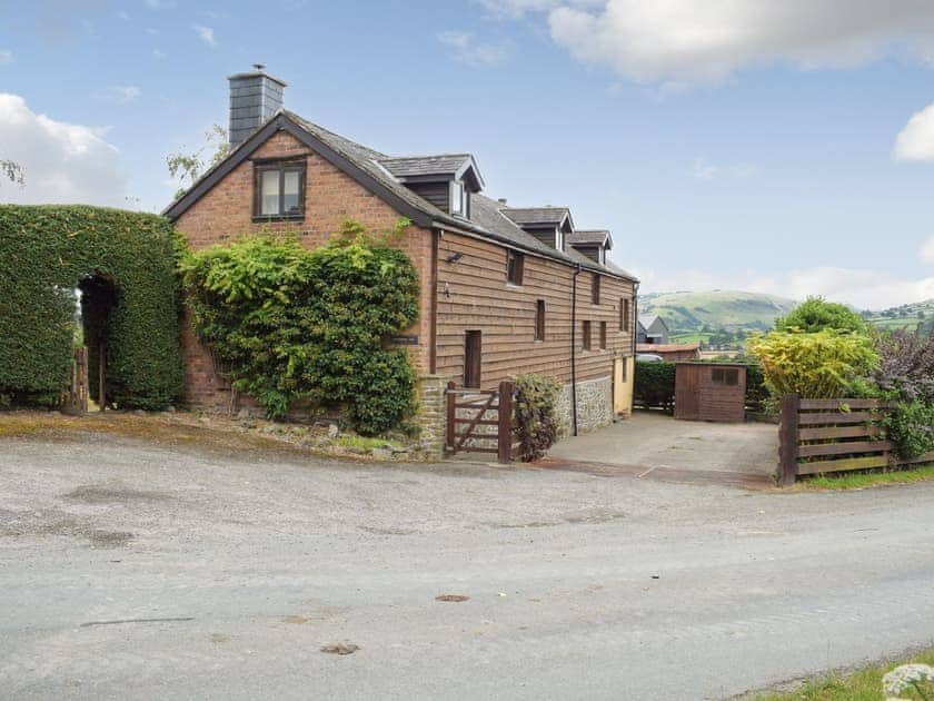 Exterior | Ysgubor Hir, Trefeglwys, near Llanidloes